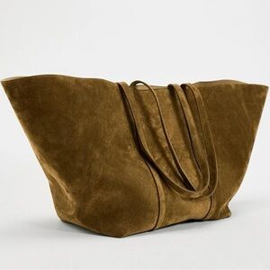 Suede Brand New Zara Bag with Pouch.Premium Collection. 100% cow leather (Suede)